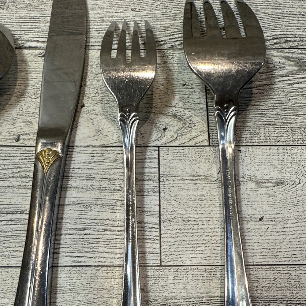 Towle Santa Barbara Stainless Steel Flatware 4PC Vintage *Some Gold Missing* SKF